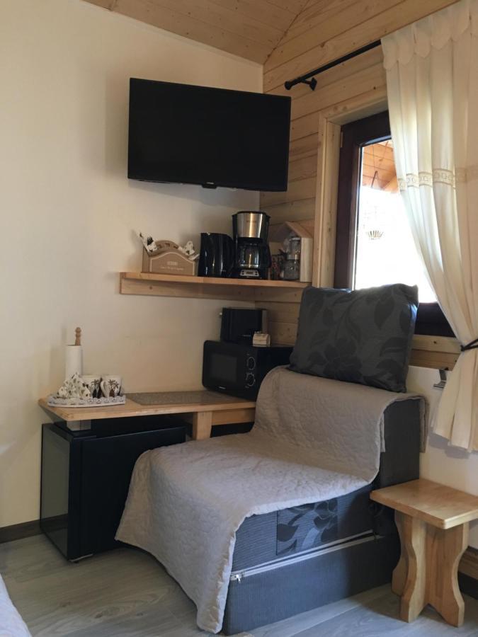 Domeniul Horj Casa Din Cires Moisei Villa Eksteriør billede