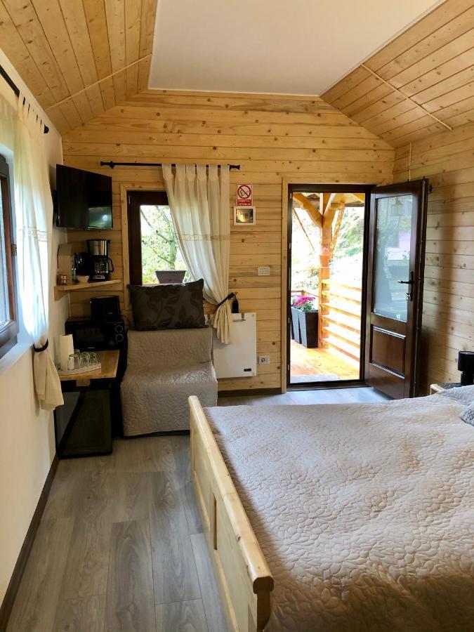 Domeniul Horj Casa Din Cires Moisei Villa Eksteriør billede